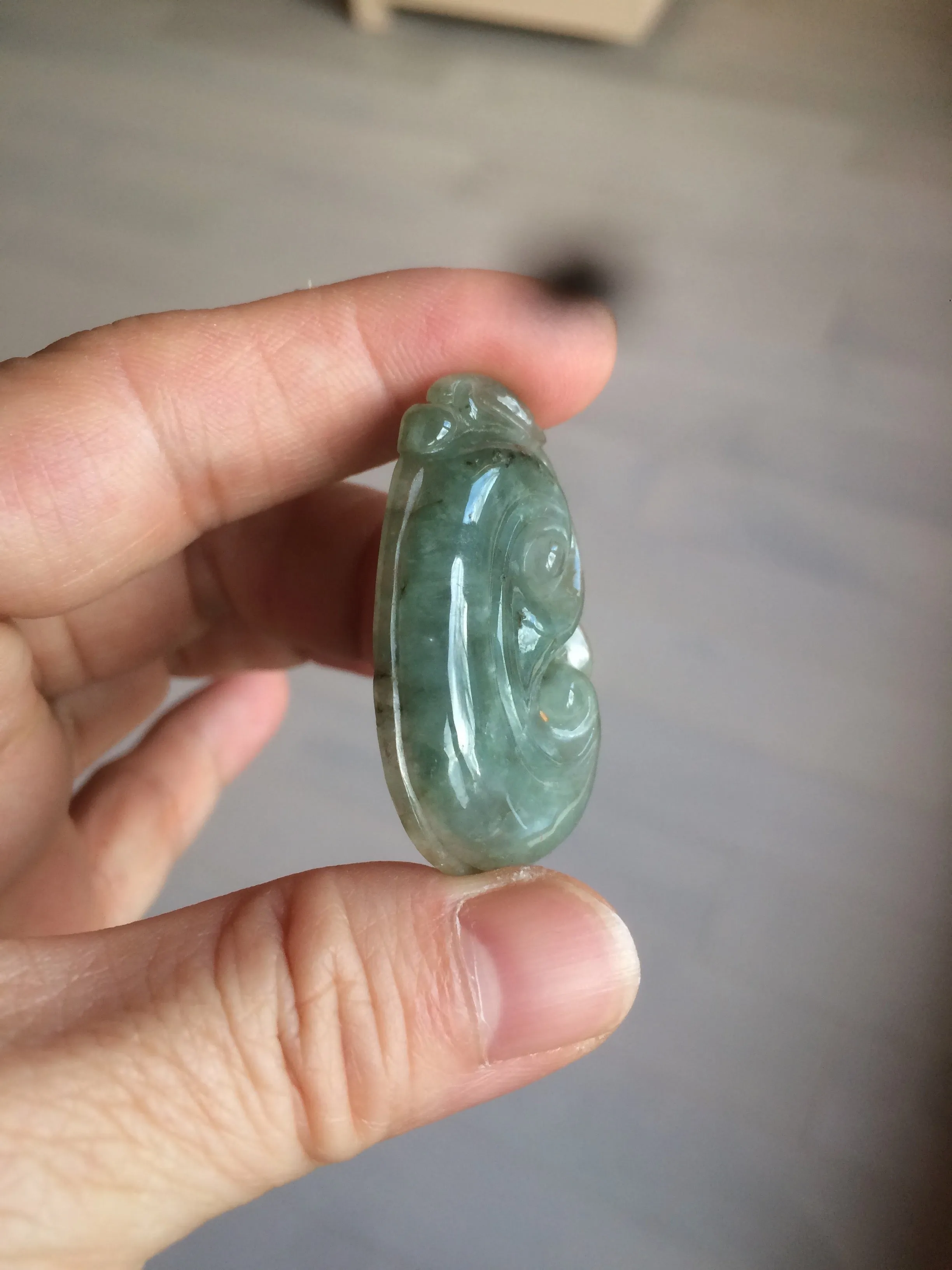 100% Natural type A dark green/light green/gray jadeite Jade RuYi(如意) pendant BF75