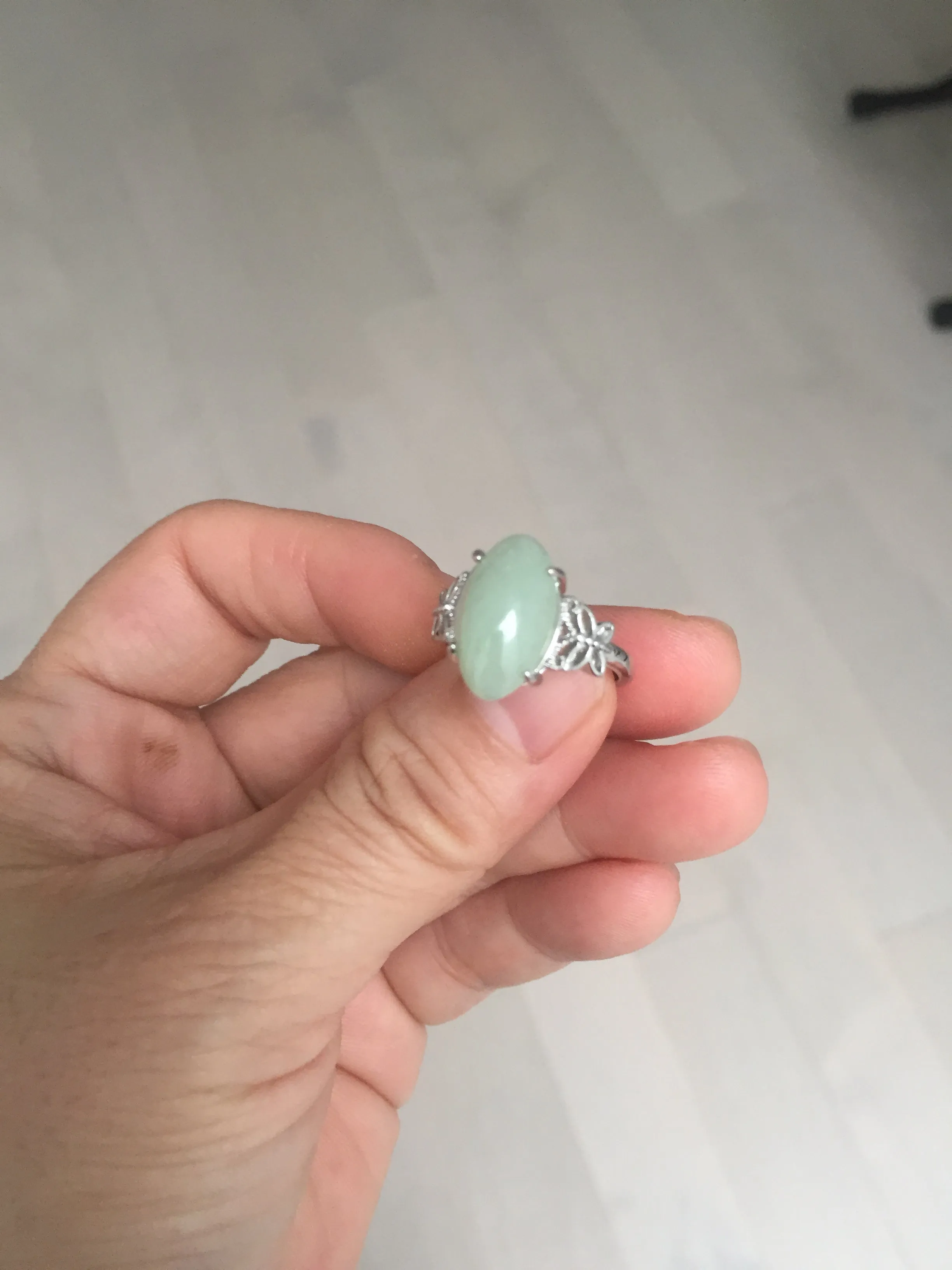 100% natural type A light green four-prong jadeite jade ring BP141