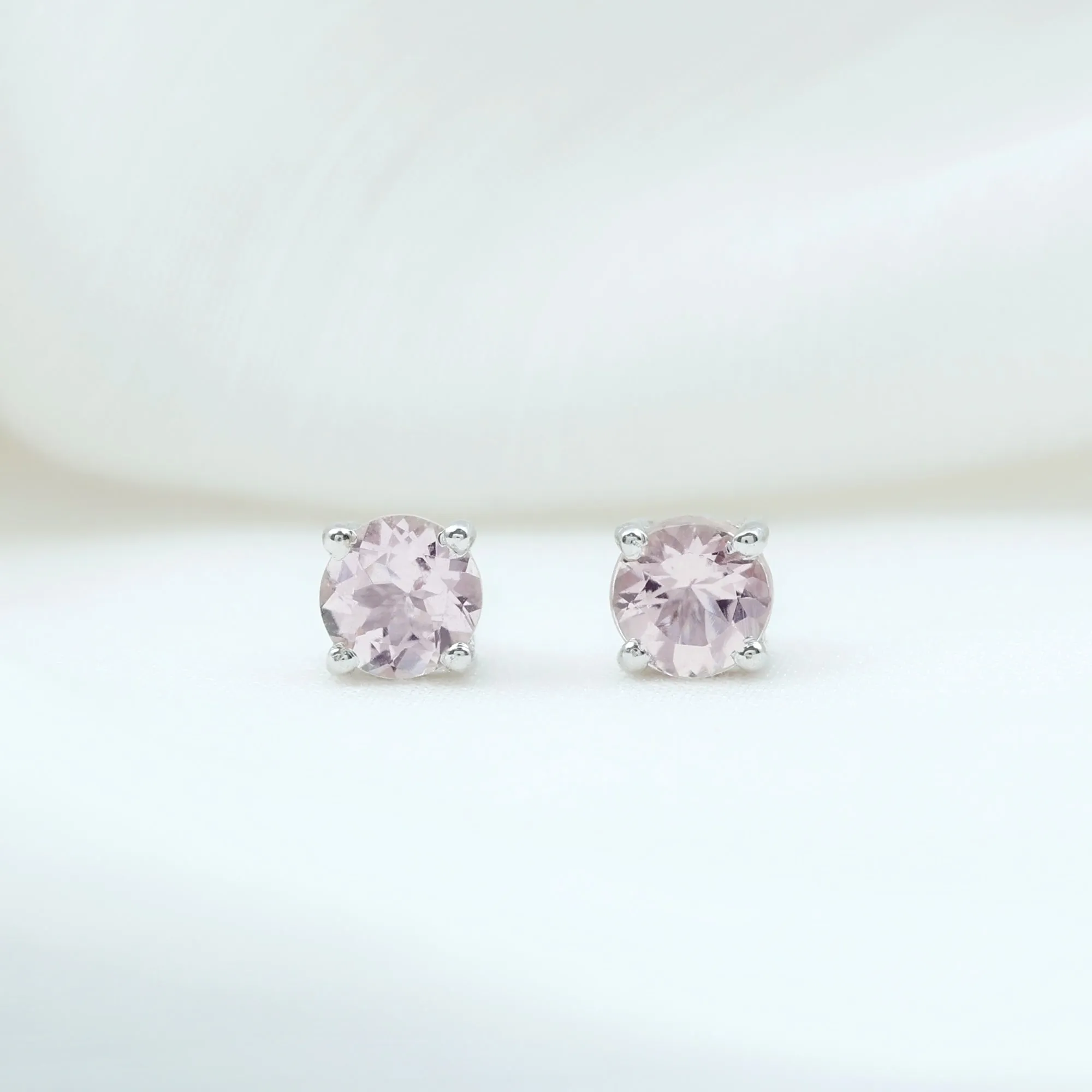 5 MM Morganite Solitaire Stud Earrings in 4 Prong Setting