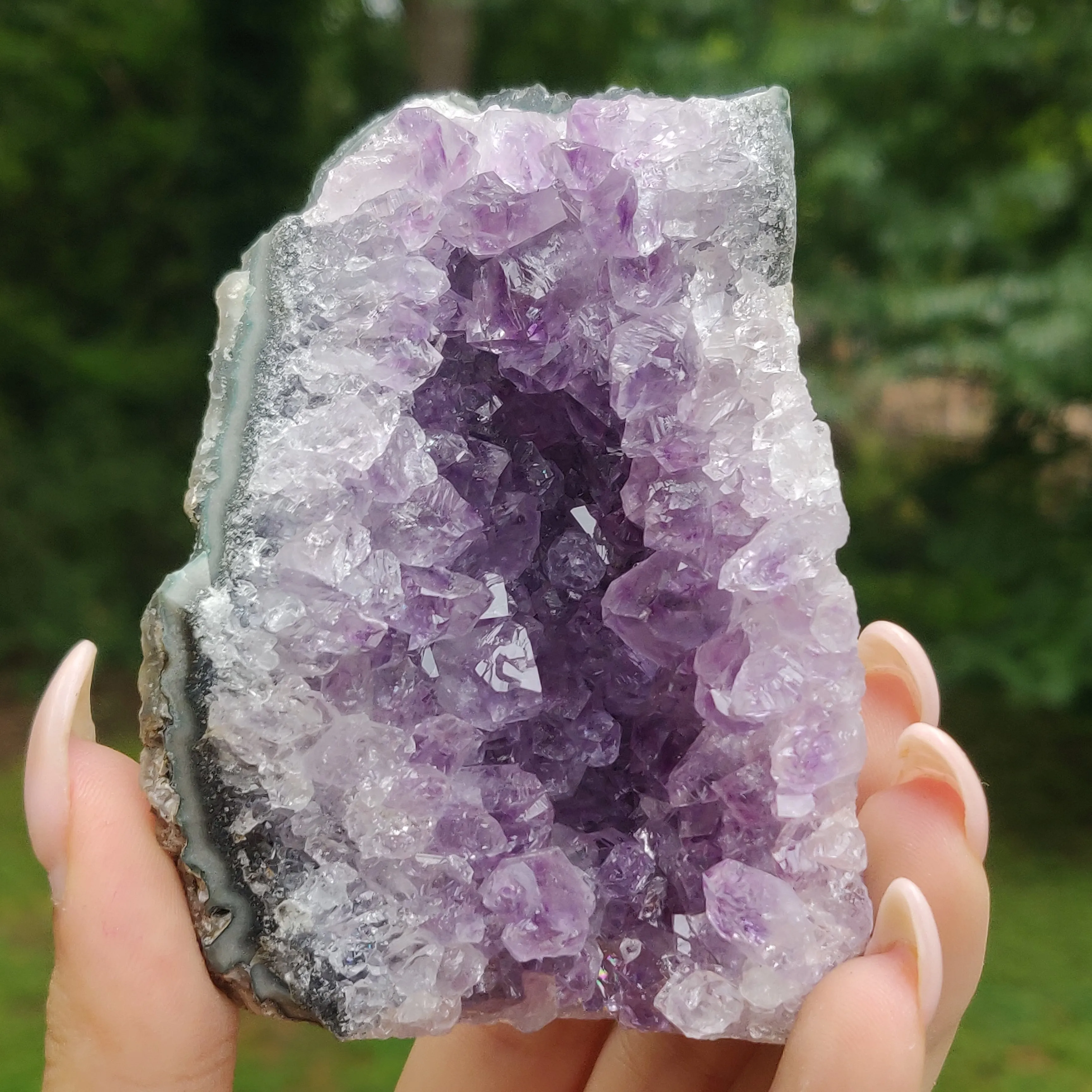Amethyst Geode Free Form, Cut Base (#20)