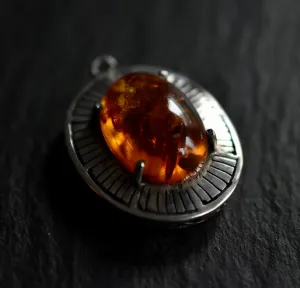 Extravagant Vintage Baltic Amber Silver Sterling 925 Pendant