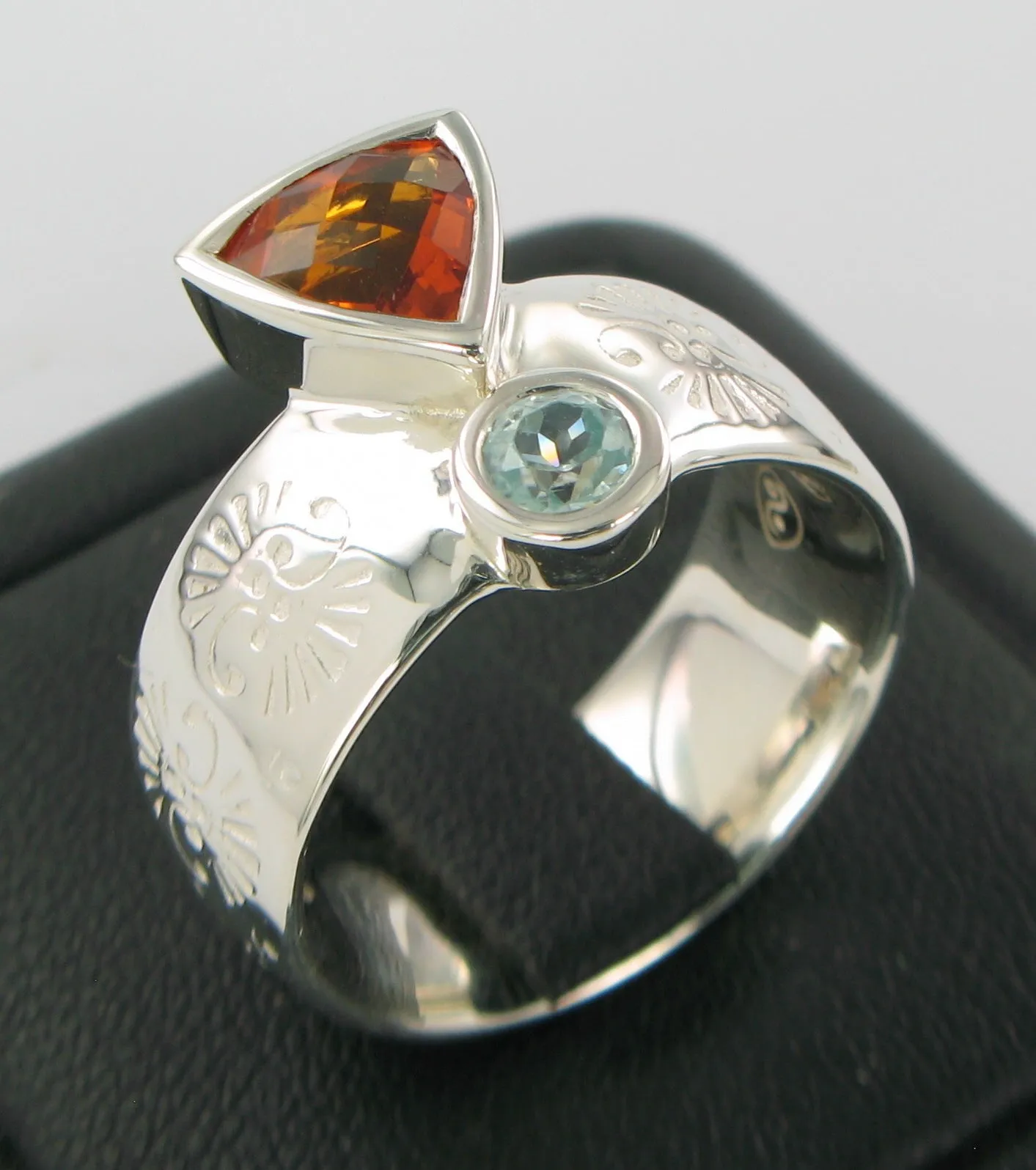 Gemstone Pattern Ring Ai162