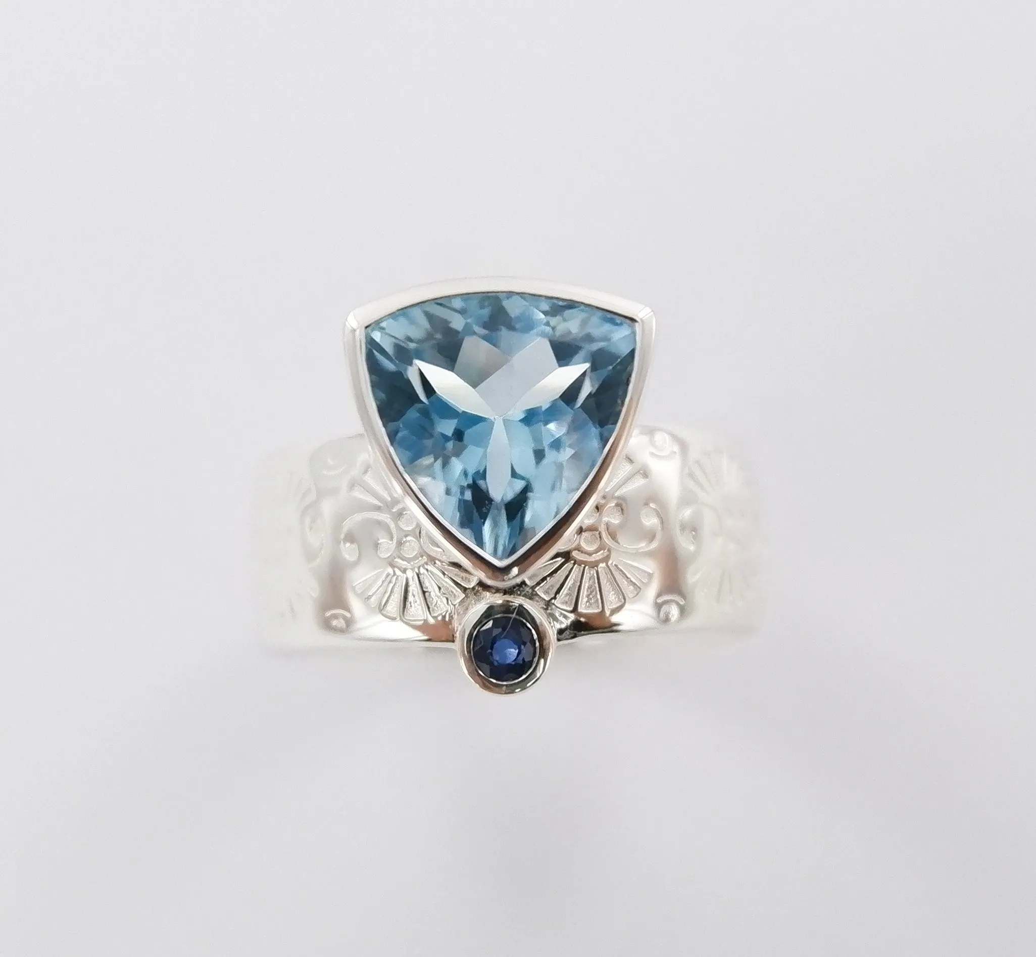 Gemstone Pattern Ring Ai162
