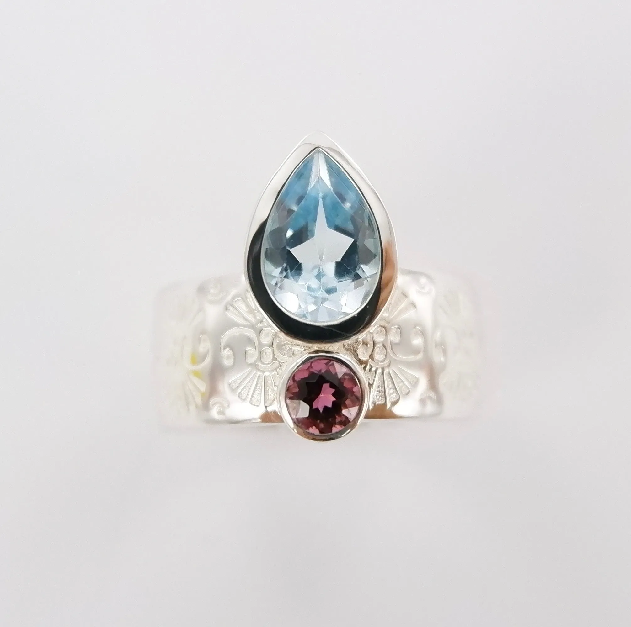 Gemstone Pattern Ring Ai162