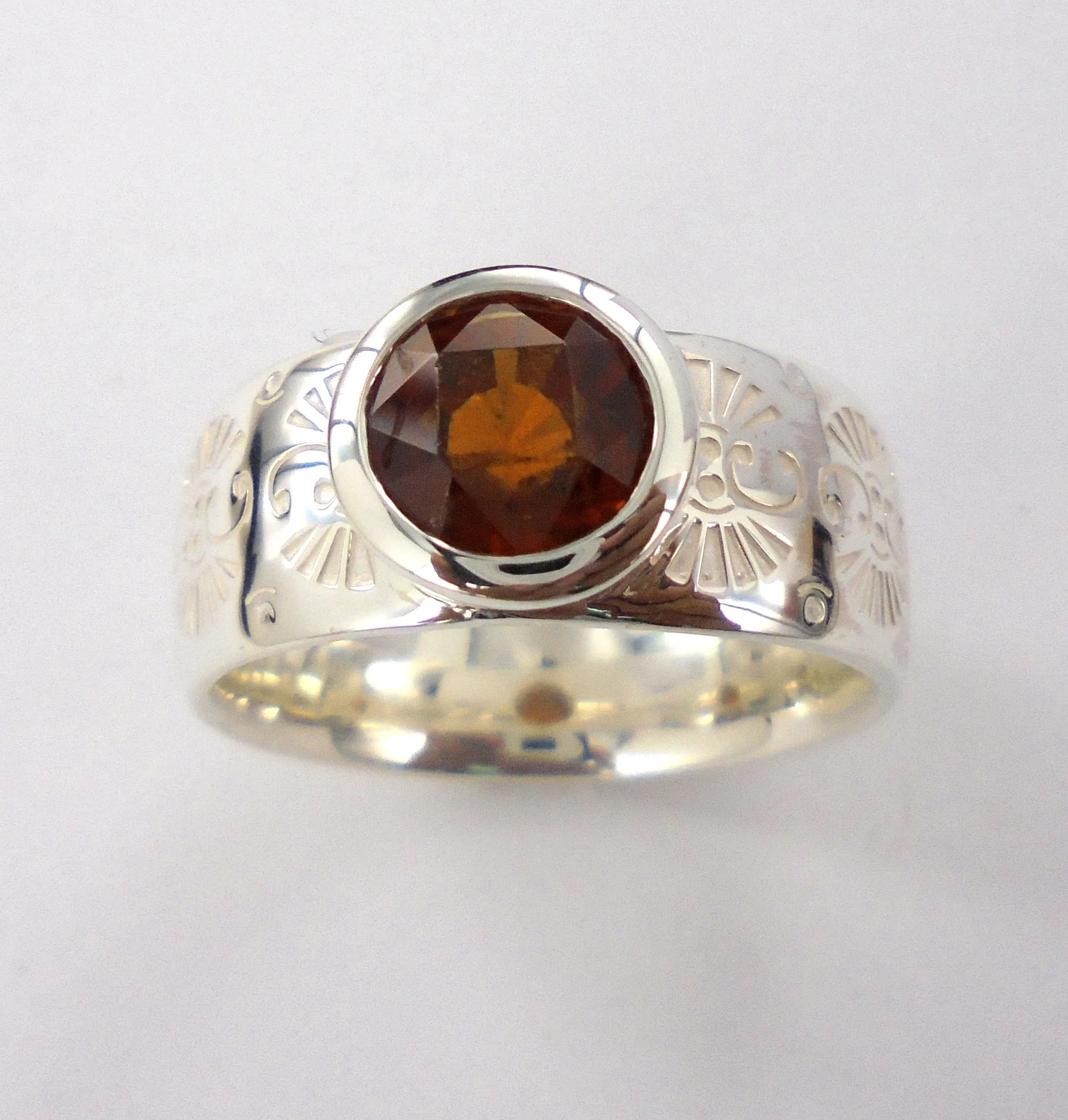 Gemstone Pattern Ring Ai162