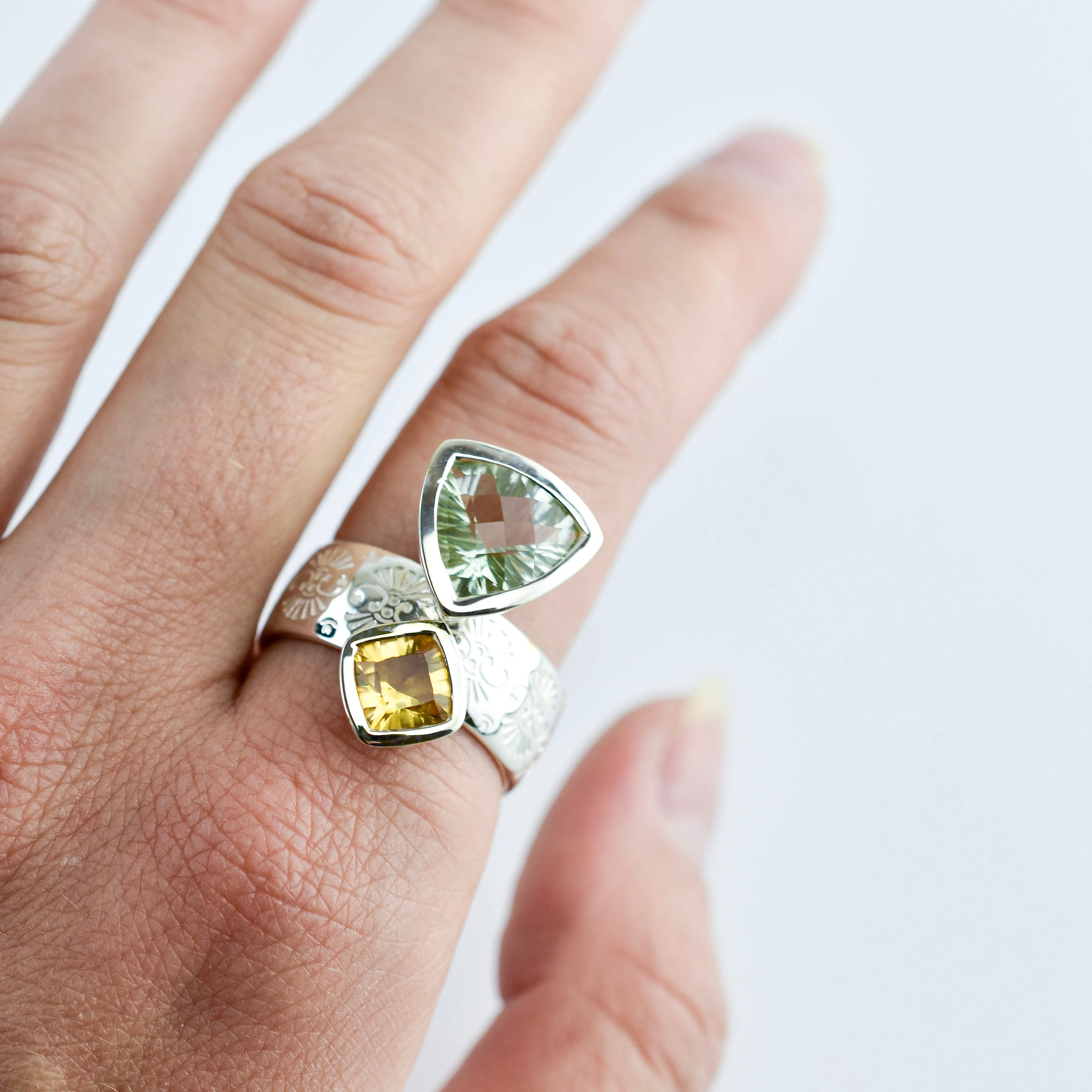 Gemstone Pattern Ring Ai162