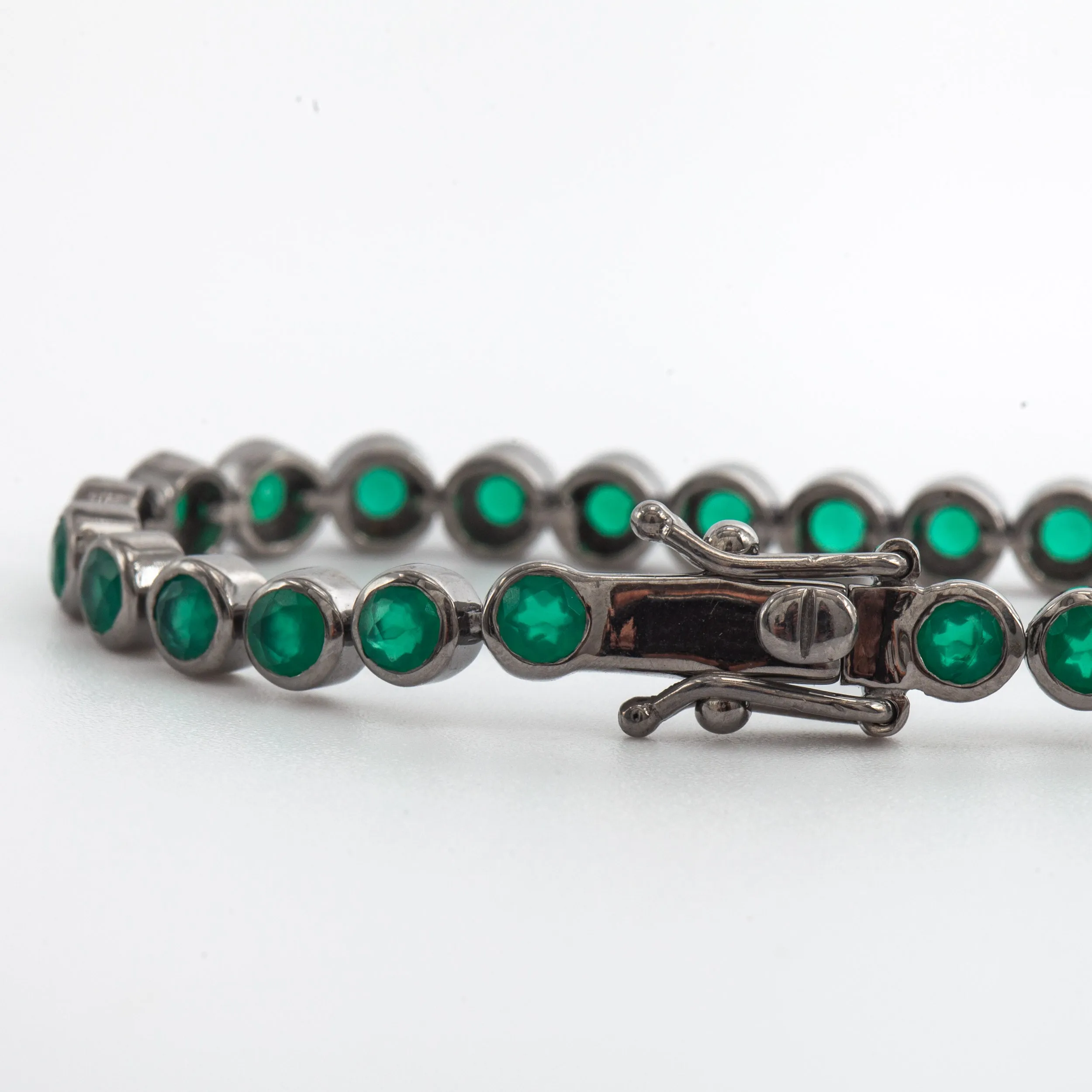 Green Onyx Petite Dot Tennis Bracelet