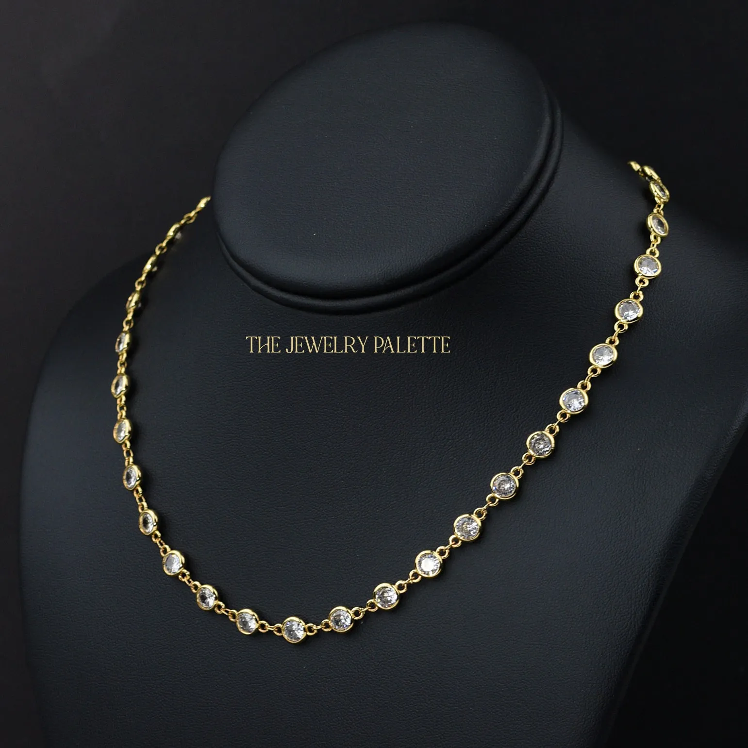 Kiara single chain choker necklace