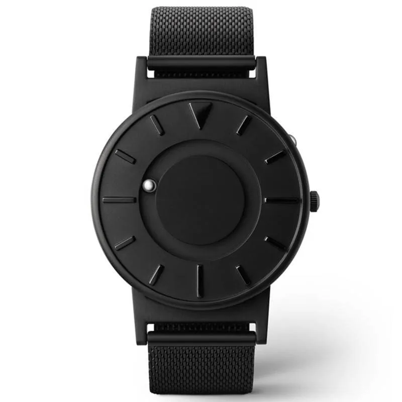 Mesh Quartz Watch without Numerals