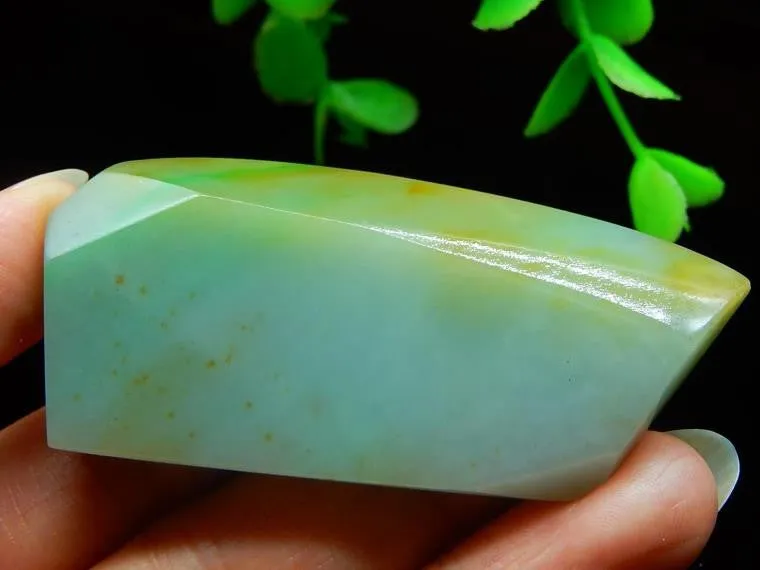 Natural Jade Jadeite Raw (35g, 62X27X10mm)