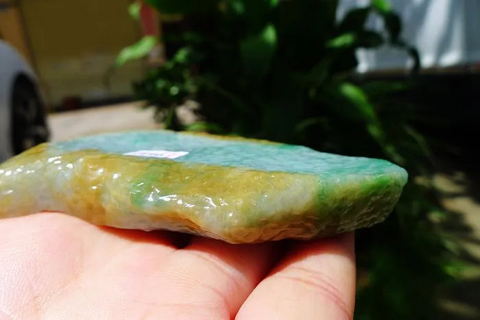 Natural Jade Rough Jadeite Raw (109g,7.8X6.7X1.1cm)