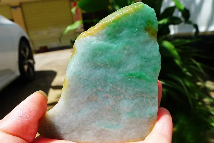 Natural Jade Rough Jadeite Raw (109g,7.8X6.7X1.1cm)