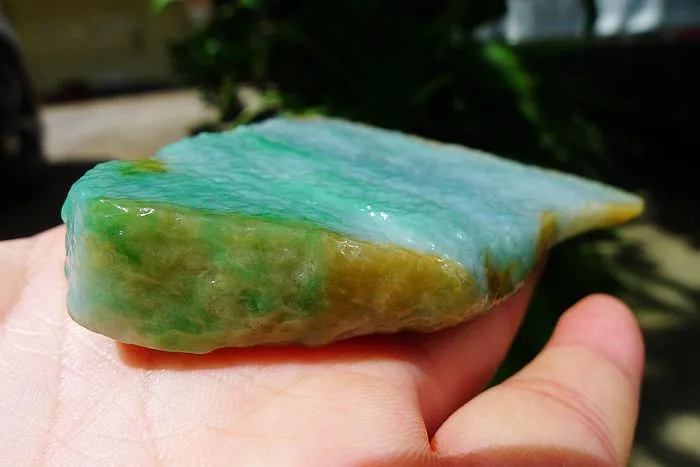 Natural Jade Rough Jadeite Raw (109g,7.8X6.7X1.1cm)