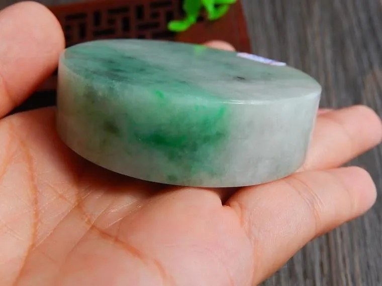 Natural Jade Rough Jadeite Raw (130g, 55X55X16mm)