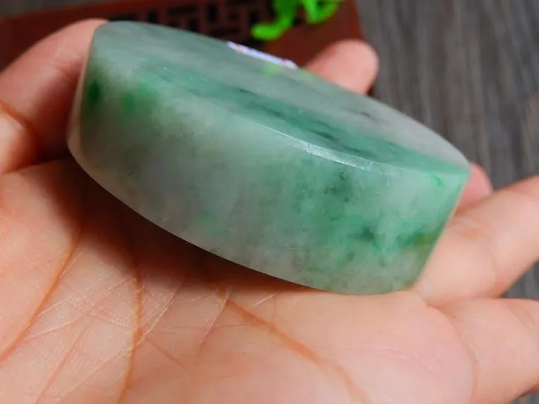 Natural Jade Rough Jadeite Raw (130g, 55X55X16mm)