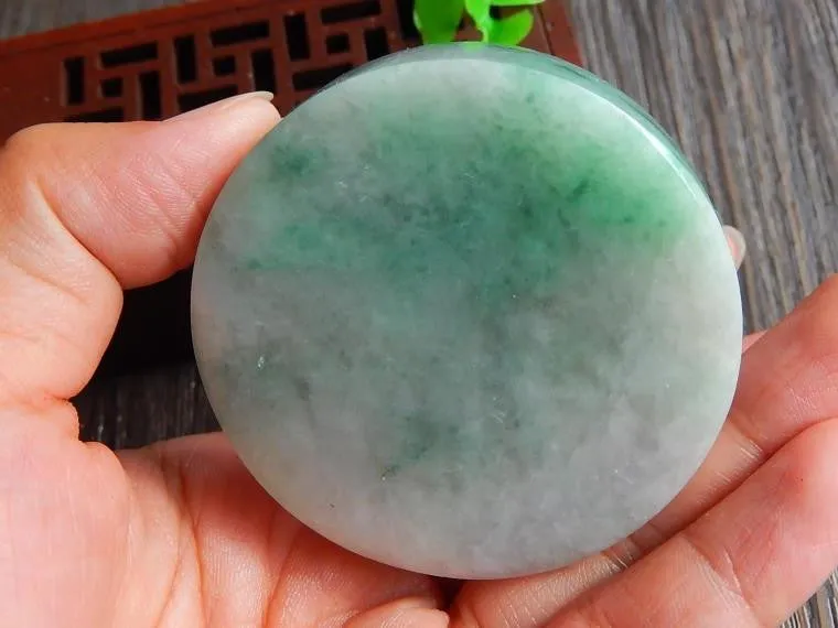 Natural Jade Rough Jadeite Raw (130g, 55X55X16mm)