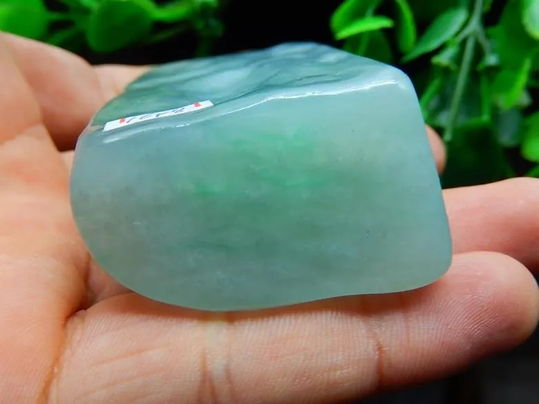 Natural Jade Rough Jadeite Raw (139g, 69X38X22mm)