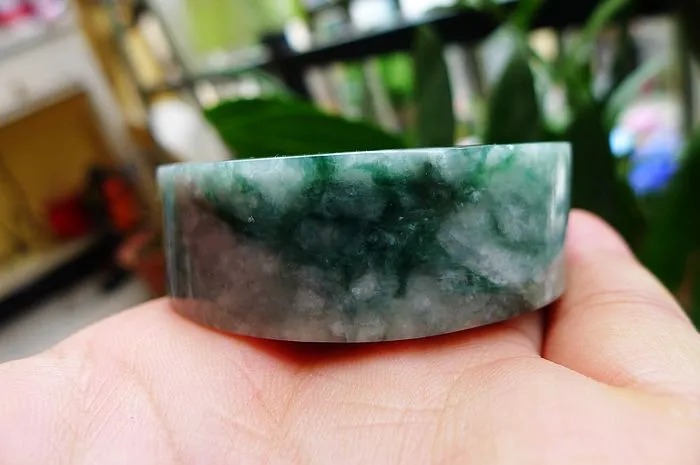 Natural Jade Rough Jadeite Raw (139g,5.5X1.78cm)