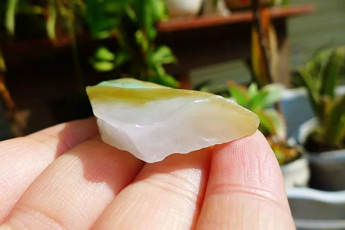 Natural Jade Rough Jadeite Raw (25g,4.9X2.5X0.9cm)