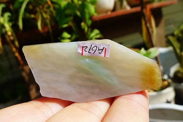 Natural Jade Rough Jadeite Raw (25g,4.9X2.5X0.9cm)