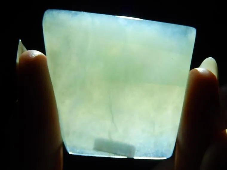 Natural Jade Rough Jadeite Raw (33g, 39X38X11mm)