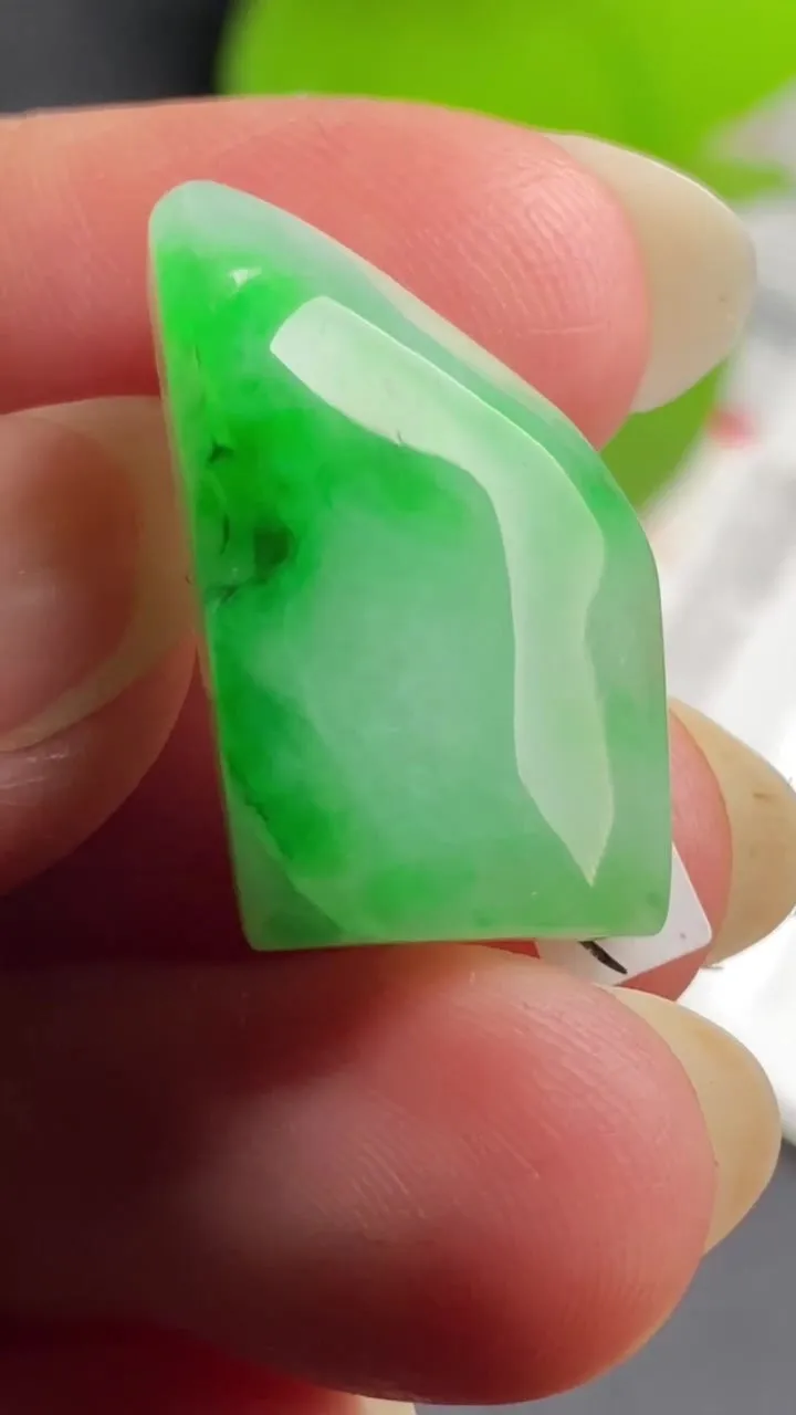 Natural Jade Rough Jadeite Raw (5g,22X14X7.8mm)-A6152