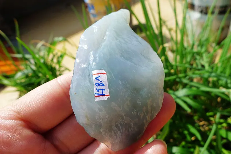 Natural Jade Rough Jadeite Raw (62g,7.2X3.6X1.8cm)