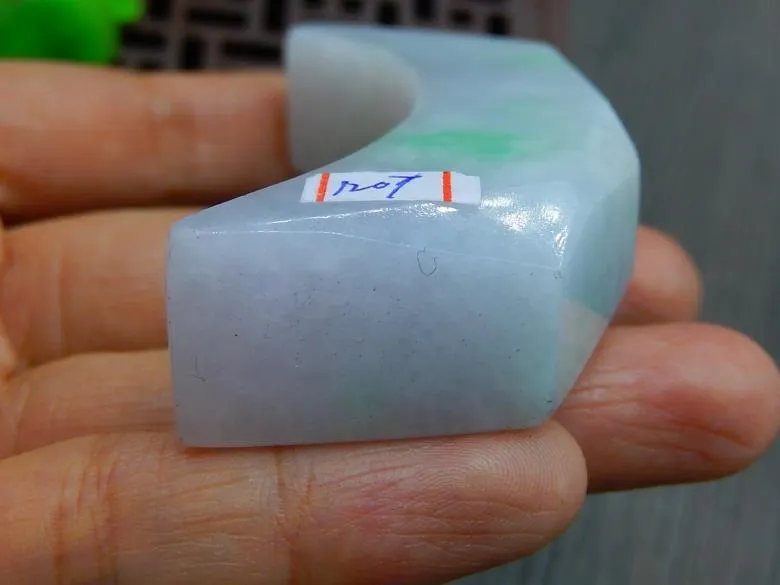 Natural Jade Rough Jadeite Raw (67g, 66X18X17mm)