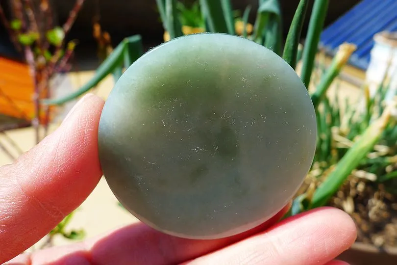 Natural Jade Rough Jadeite Raw (71g,5.2X5.2X1cm)