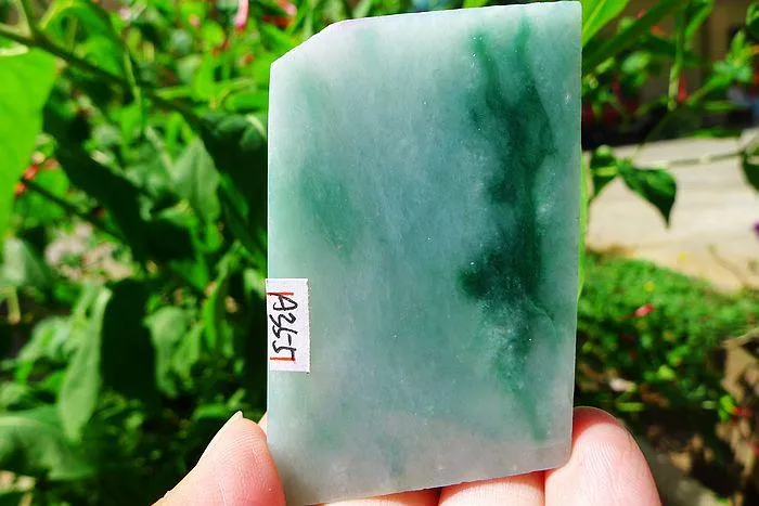 Natural Jade Rough Jadeite Raw (73g,6.1X3.8X1cm)