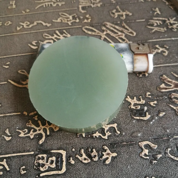 Natural Kunlun Jade Rough Nephrite Raw (129g, 5.7X1.7cm)