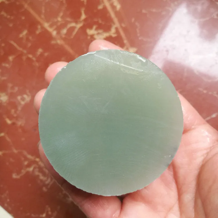 Natural Kunlun Jade Rough Nephrite Raw (129g, 5.7X1.7cm)