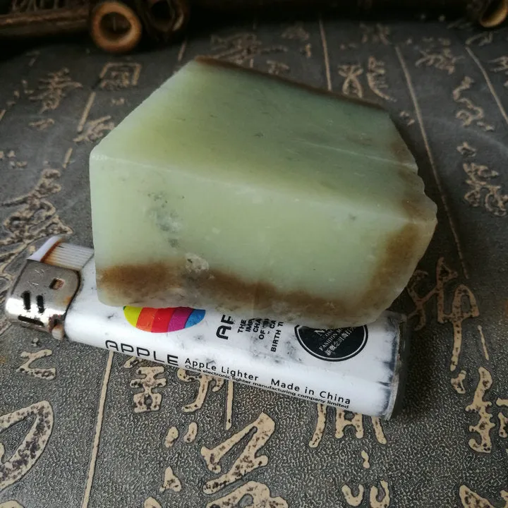 Natural Kunlun Jade Rough Nephrite Raw (313g, 9X6X3cm)
