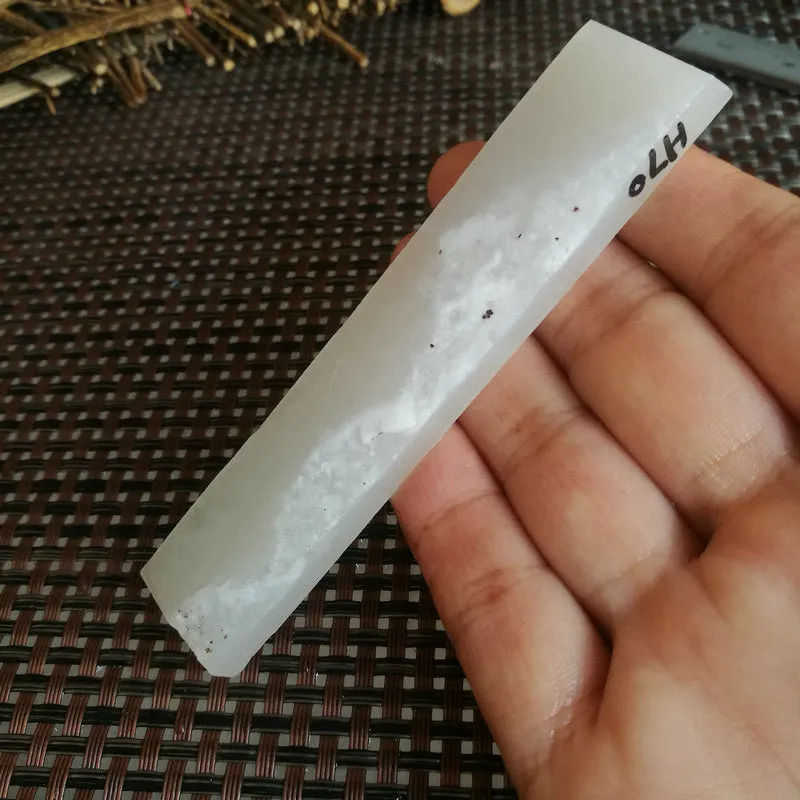 Natural Kunlun Jade Rough Nephrite Raw (44g, 10X2x0.8cm)