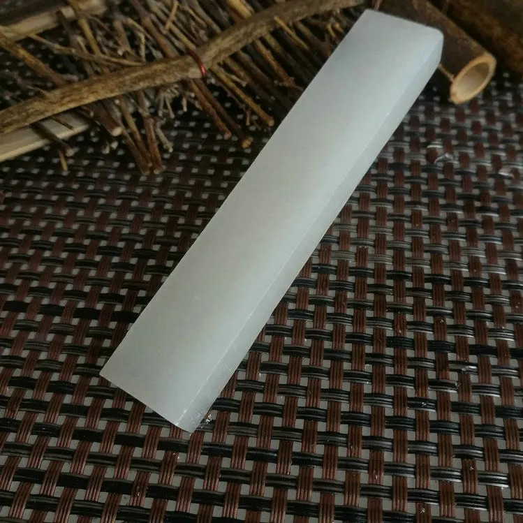 Natural Kunlun Jade Rough Nephrite Raw (44g, 10X2x0.8cm)