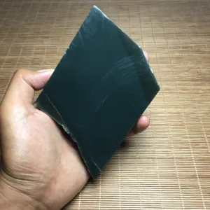 Natural Kunlun Jade Rough Nephrite Raw (550g, 9X8.5X2cm)