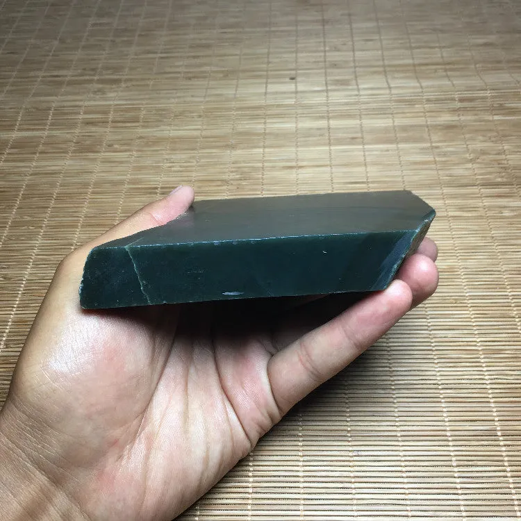 Natural Kunlun Jade Rough Nephrite Raw (550g, 9X8.5X2cm)