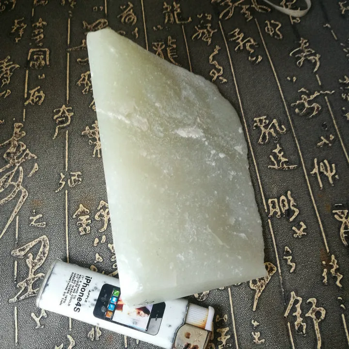 Natural Kunlun Jade Rough Nephrite Raw (779g, 12X7X3.5cm)