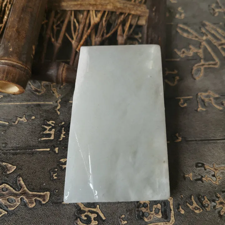 Natural Kunlun Jade Rough Nephrite Raw (82g, 7.5X4X0.9cm)