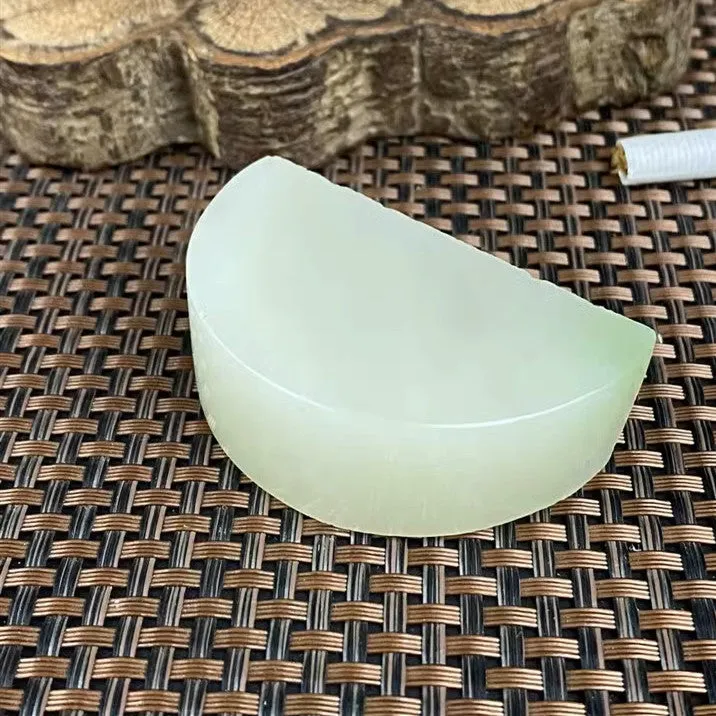Natural Kunlun Jade Rough Nephrite Raw (85g,6.0X3.5X2.0cm)