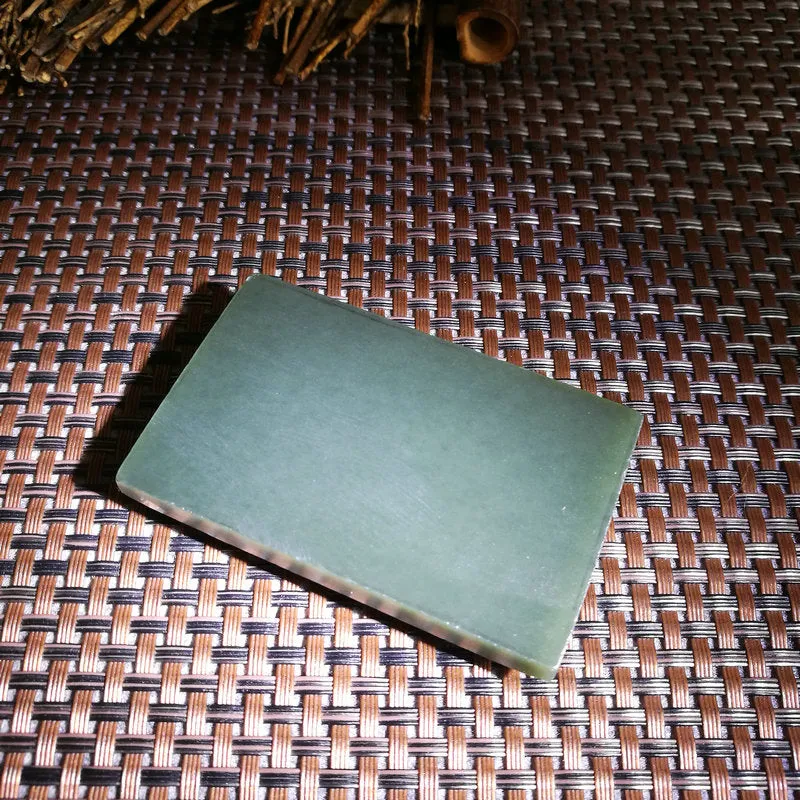Natural Kunlun Jade Rough Nephrite Raw (86g,6.9X4.3X1.3cm)