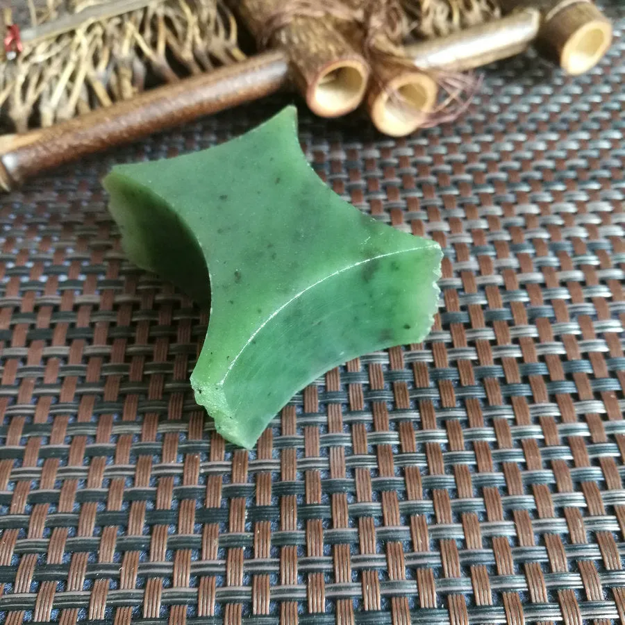 Natural Kunlun Jade Rough Nephrite Raw (98g,4X2.5X2.6cm)