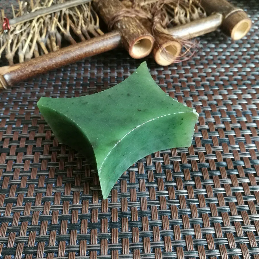 Natural Kunlun Jade Rough Nephrite Raw (98g,4X2.5X2.6cm)