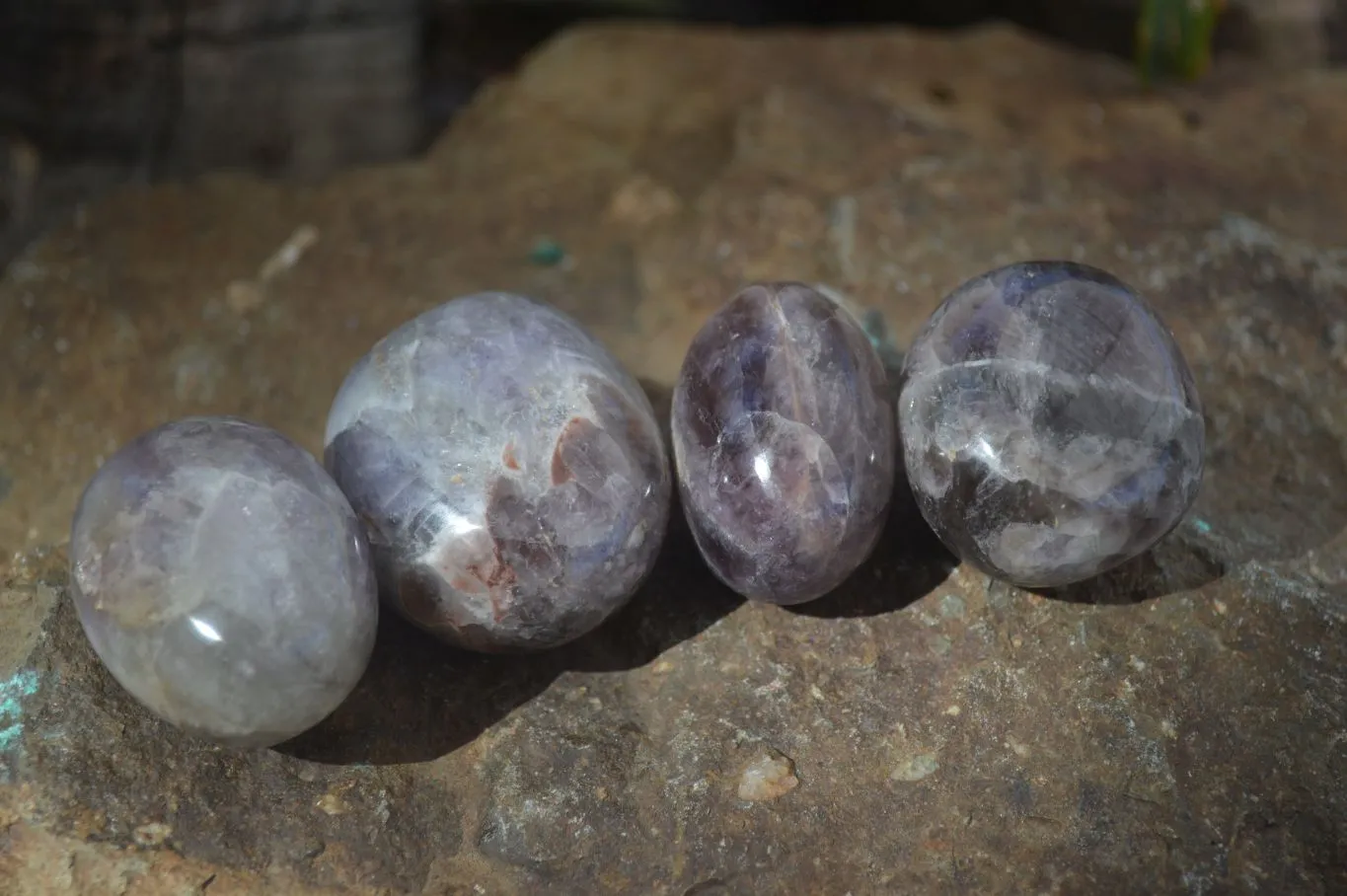 Polished Smokey Dream Amethyst Galet - Palm Stones x 12 From Madagascar