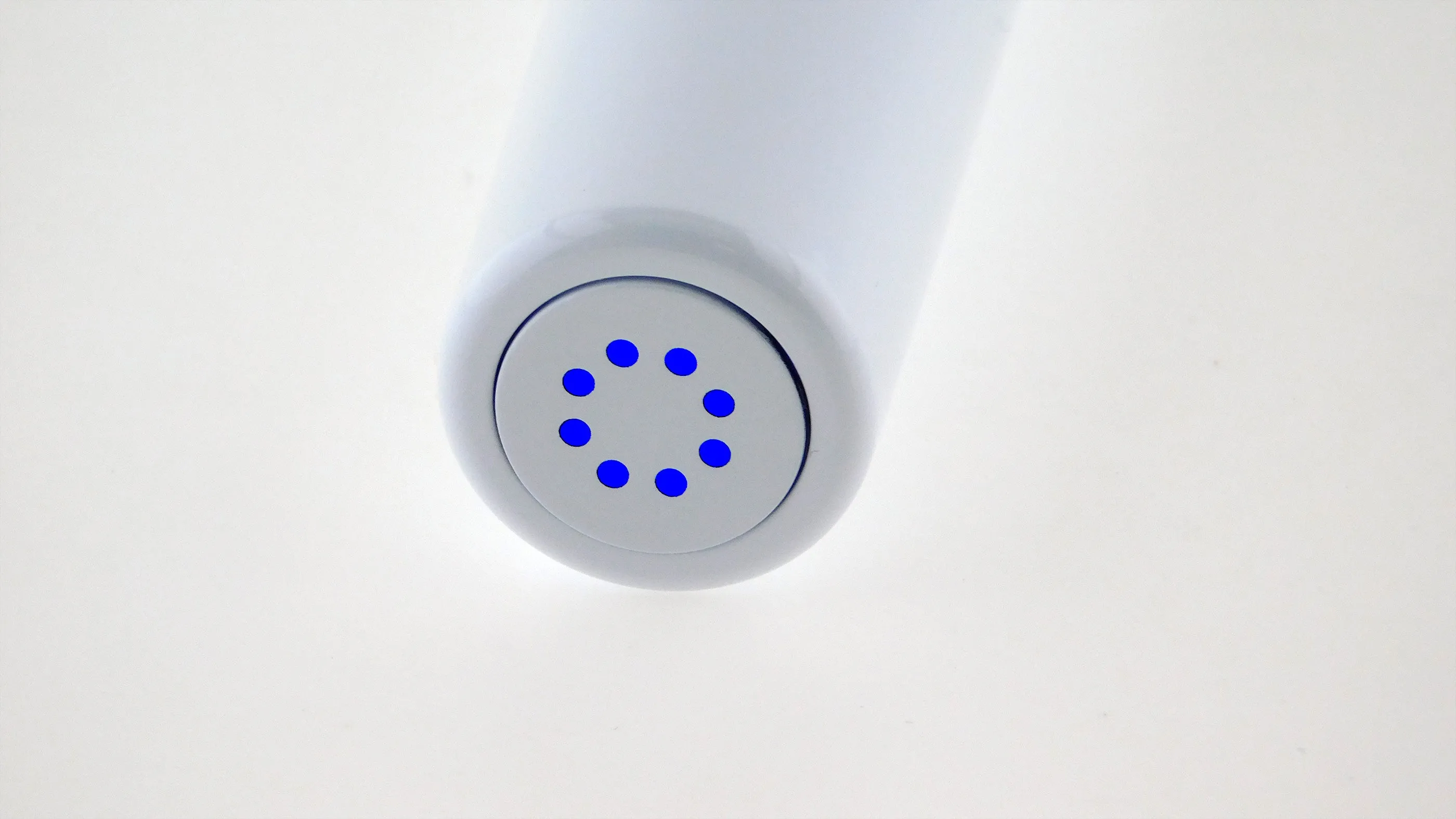 SL007 Jade Facial Massager