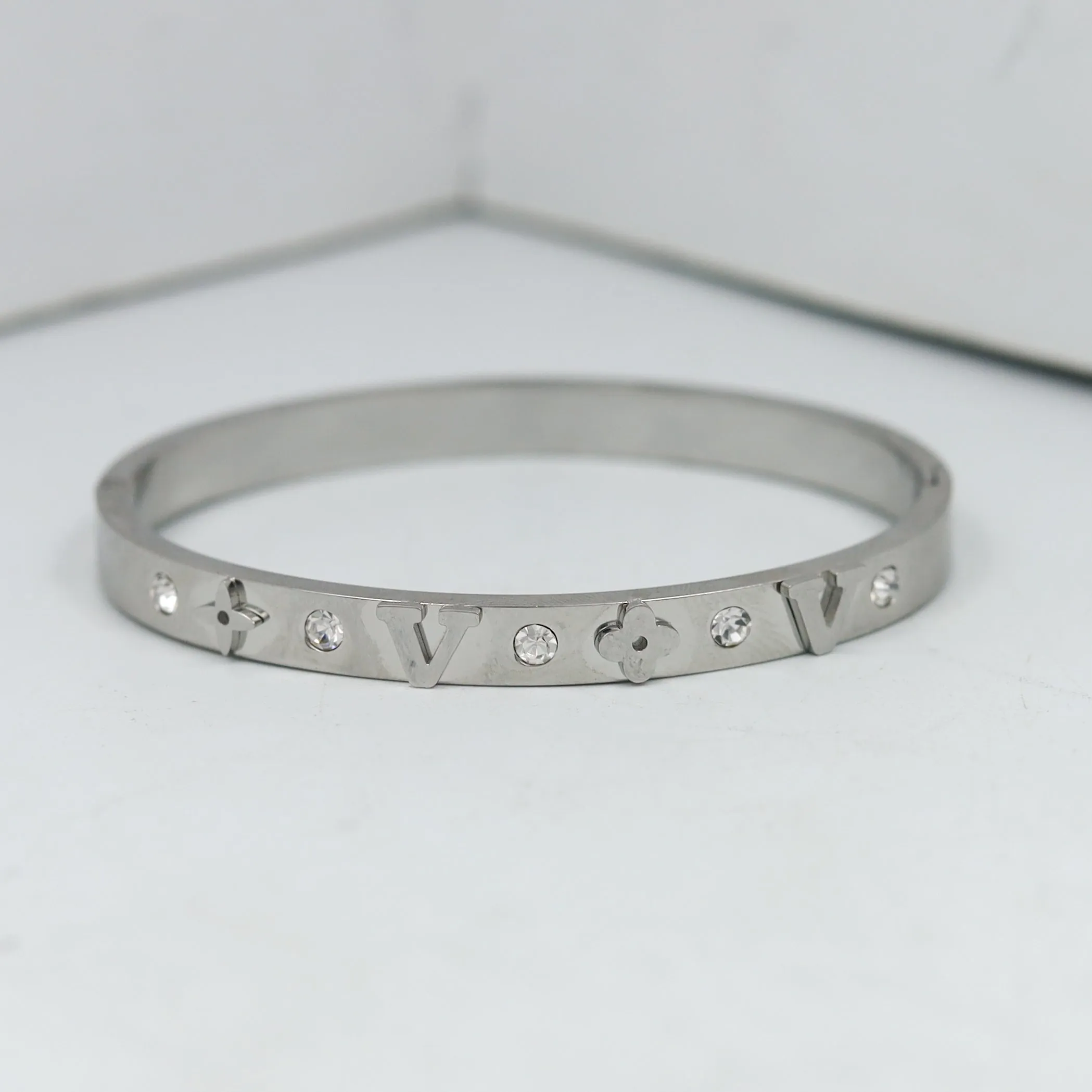 Zircon/AD Bracelet 11132-33